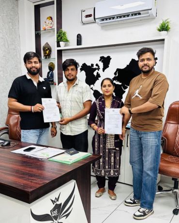 Image gallery marquee